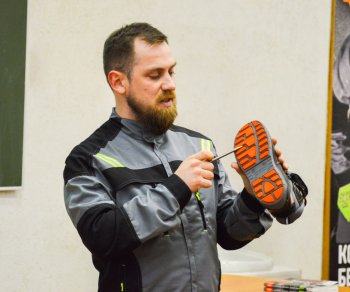 2de961262ba8157aac4af1b0d5055f23